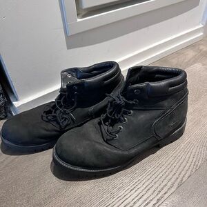 Great condition Men’s Black Timberlands